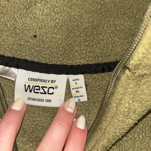 Wesc Olive Green Fleece Quarter Zip Pullover Jacket Women’s XL Men’s L Warm Cozy - Picture 12 of 14